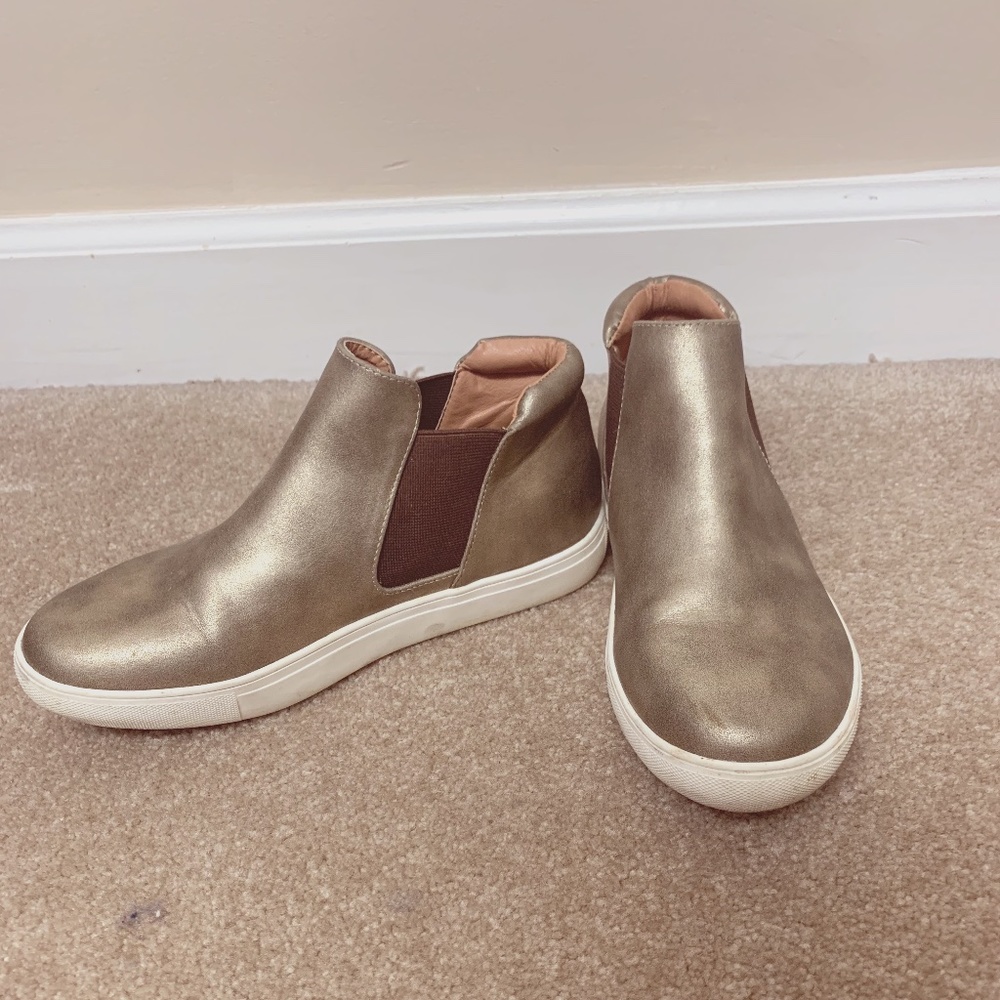 High Top Coconuts by Matisse Gold Sneakers, Used